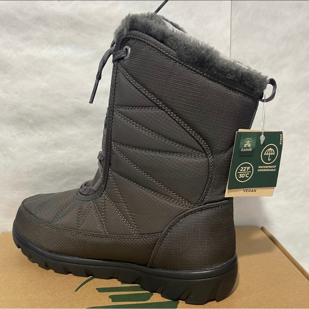 Kamik Women’s HANNAH MID Waterproof Snow Boots Charcoal Size 7 New in Box